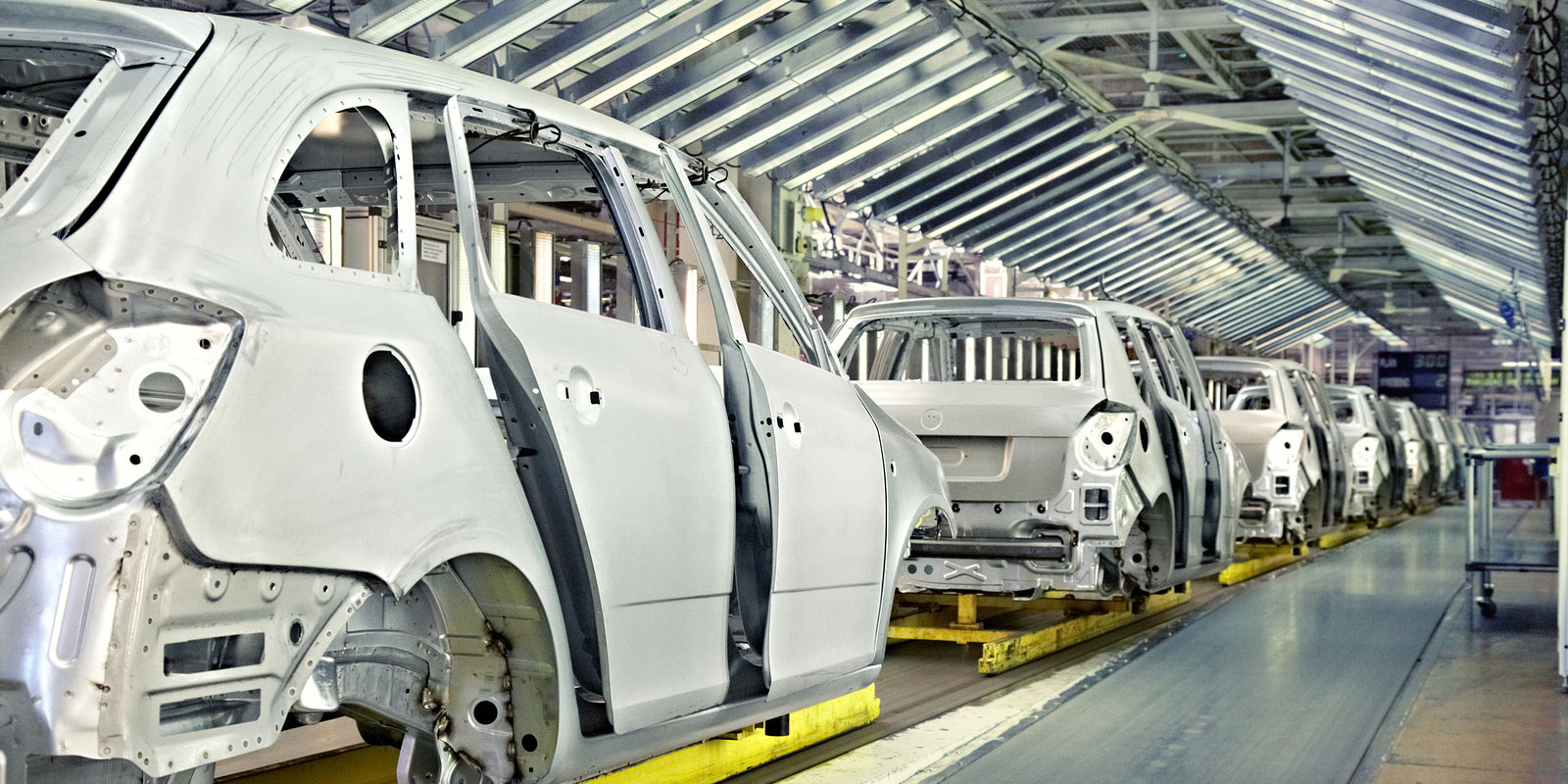 Evolving Document Processes in the Automobile Sector